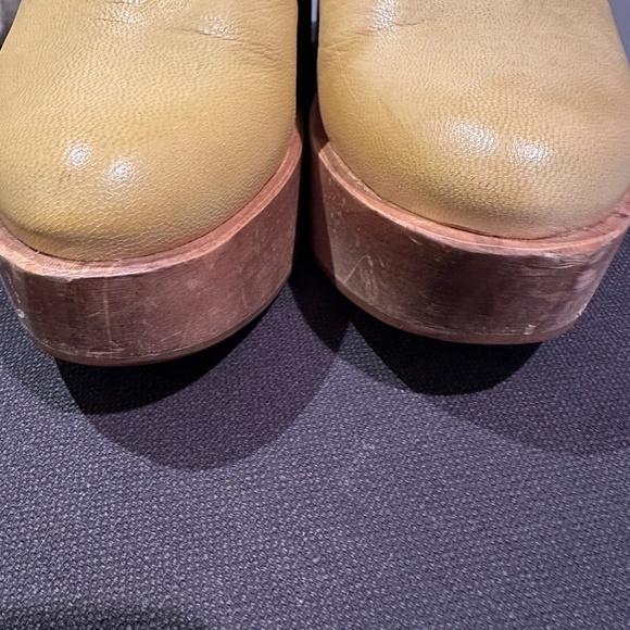Free People Suki Marigold Leather Platform Clogs Sz-38 - Picture 6 of 8